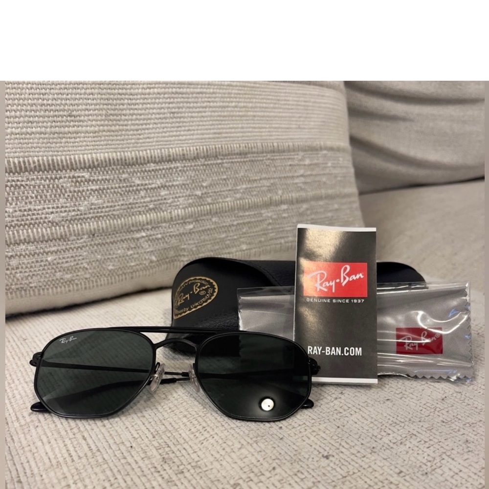 Ray-Ban Black Frame Sunglasses with Dark Green Lenses